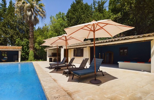 Mouries Casa | ¡Magnífico Mas Renovado con Piscina en la Tranquilidad de Mouriès!