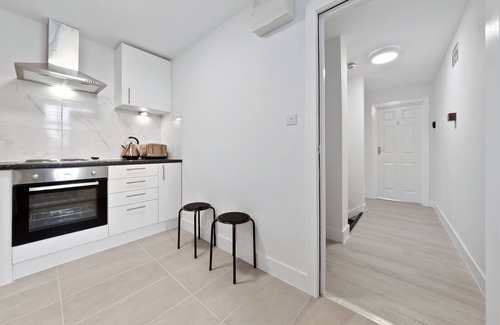 Penge Apartamento | Stunning Serviced Room Crystal Palace London Se20