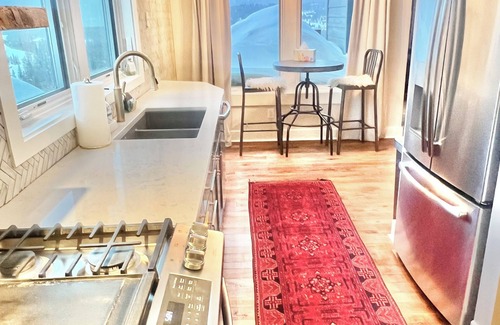 Saddle Ridge Casa | Bellamente actualizado Ski-in, Ski-out Saddle Ridge End Unit, Acceso a Moonlight Club