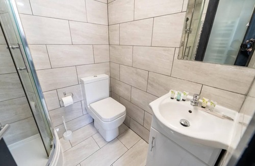 Selly Oak Casa | Stunning Studio by Queen Elizabeth Hospital