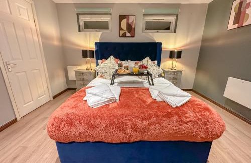 Hendon Casa | Stunning Studio Garden House - Free Wifi & Parking