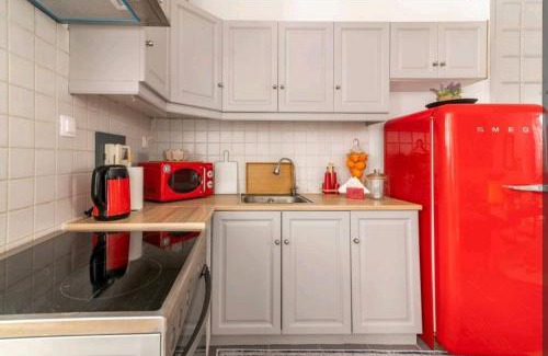 Petralona Apartamento | Stunning studio near center of athens