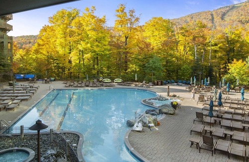 Stowe Area Apartamento | Stunning Studio - Top Floor Views! - Ski in/out