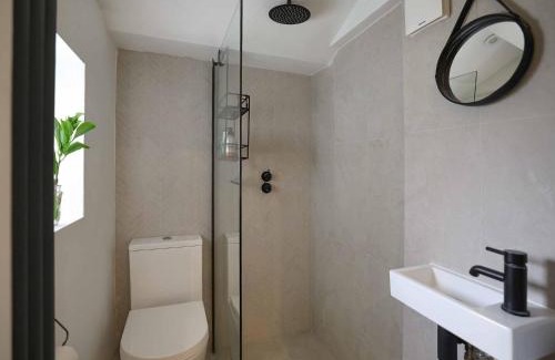 Twickenham Riverside Casa | Stunning stylish flat near Richmond Bridge Pass the Keys