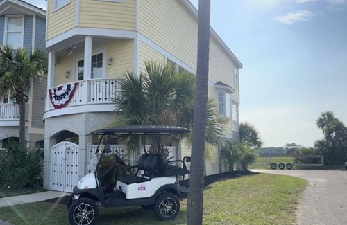 Bonito Boathouses Casa | Stunning Sunrise and Sunset Views, King Suites, and Double Balconies. Premium Golf Cart Included, and Well-Behaved Pets Considered - 861 Bonito Rd