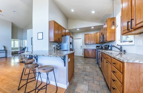 Winter Park Highlands Casa | Stunning Tabernash Retreat w/Private Hot Tub and Breathtaking Mountain Views