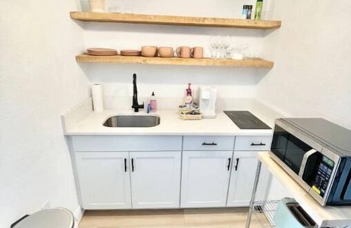East Ybor Apartamento | Stunning tiny house in Ybor City Tampa - 1.5 miles to downtown