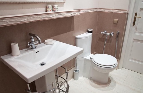Yavory Casa | Stunning 6-Room Private House in Lychakivskyi District