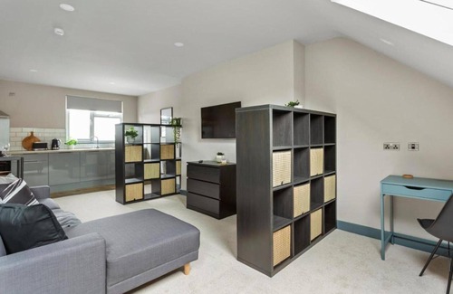 Coventry Apartamento | Stunning Very Large Studio in Coventry