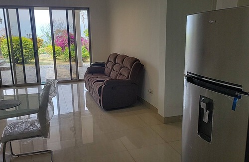 Escazú Apartamento | Stunning View Modern 2-bedroom apartment and Gardens with WiFi in Escazu