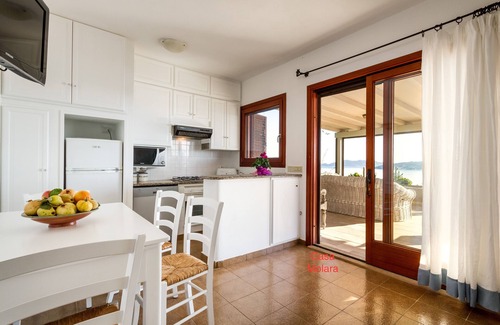 Porto Taverna Apartamento | Impresionante vista cerca de la playa con gran terraza panorámica casa MOLARA