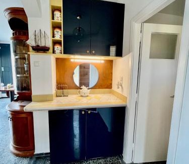 Saronida Apartamento | Stunning View Seaside 1-Bed Apartment in Saronida