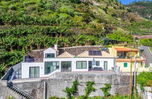 Ponta do Sol Casa | Stunning view set in nature - Recanto of the sea