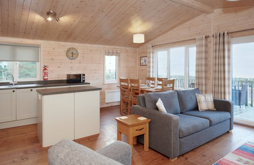 Forres Cabina | Impresionantes vistas desde el jacuzzi, idílico, elegante y privado.