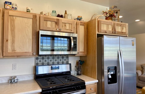 Cameron Apartamento | Brand New!! Fisherman's retreat with Madison River access. 45 min to YNP!