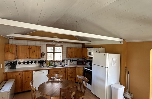 Lubec Cabaña | Stunning Views Oceanview Cottage - ocean view porch 2 min walk up road to beach!