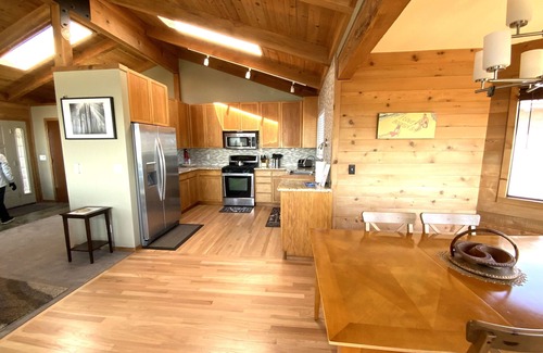 Bodega Bay Casa | Impresionantes vistas de la costa de CA | Casa bellamente remodelada
