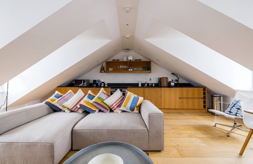 Colville Apartamento | Stunning views, top floor flat
