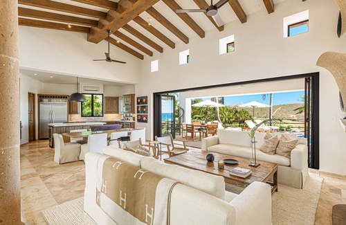 San José del Cabo Casa | Stunning villa perched above the Sea of Cortez and Puerto Los Cabos Golf Course