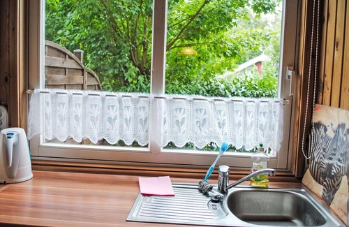 Bremke Casa | Preciosa casa de vacaciones con WIFI, TV, terraza, mascotas permitida y aparcamiento