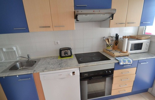 Cambrils Casa | Estupenda casa de vacaciones para 6 personas con A/C, WIFI, piscina, TV, terraza y aparcamiento