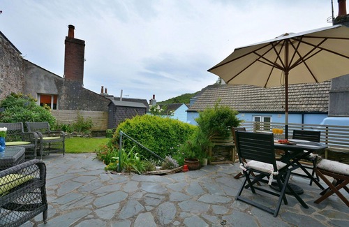 Cawsand Casa | Maravillosa casa de vacaciones para 6 personas con WIFI, terraza, mascotas permitida y aparcamiento