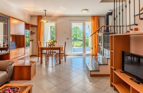 Sorico Casa | Preciosa casa de vacaciones con A/C, WIFI, TV, terraza, vista panorámica y aparcamiento