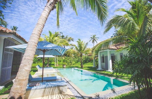 Midigama Villa | Impresionante villa en una isla privada con piscina infinita al aire libre