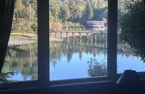 Rollingbay Casa | Stunning Waterfront Retreat In Port Madison Bainbridge Island-Furnished