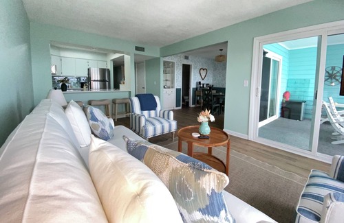 Salter Path Condominio | Stunning water views, walk to beach! 2 bed, 2 bath, condo on the Bogue sound.