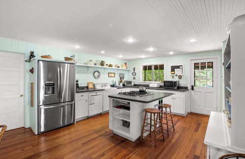 Wellfleet Casa | Stunning Water Views Sleeps 14!