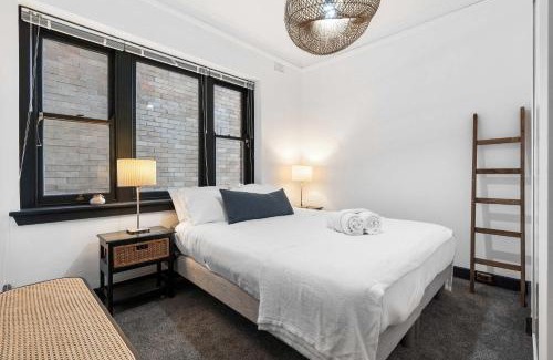 Elizabeth Bay Apartamento | Stunning Waterfront Haven with Majestic Views