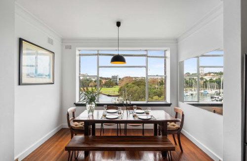 Elizabeth Bay Apartamento | Stunning Waterfront Haven with Majestic Views