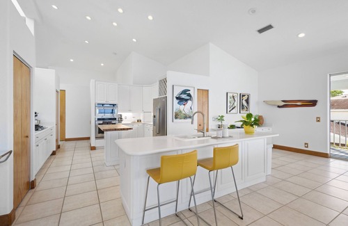 Bayshore Gardens Casa | Stunning waterfront retreat w/ panoramic view, spectacular sunsets & Heated pool