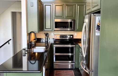 Groveland Chalet De Esquí | Stunning Yosemite Mountain Views with Luxury accommodations