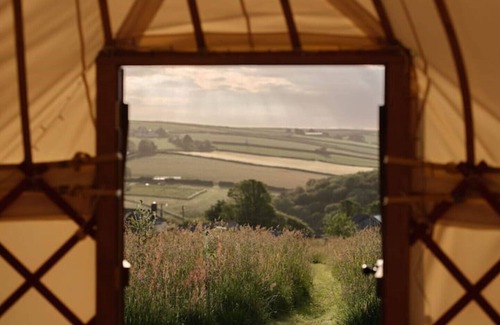 Lanteglos Cabina | Stunning Yurt 'Gribben' with use of wood fired hot tub