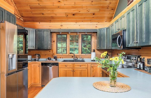 Sunday River Area Cabina | StunningViews|2GameRms|HotTub|5mintoSundayRiver
