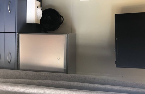 Twizel Cabina | Stunted Totara, Unit 1