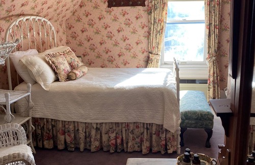 East Liverpool Cama Y Desayuno | Sturgis House