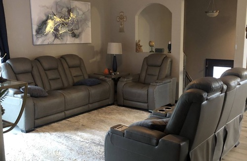 Sturgis Casa | Sturgis Rally Rental 2024. 4 bedroom, 3 bath house