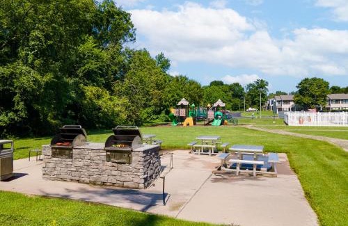 Durham Apartamento | Styling Gem 5mins to Downtown pool-gym-parking
