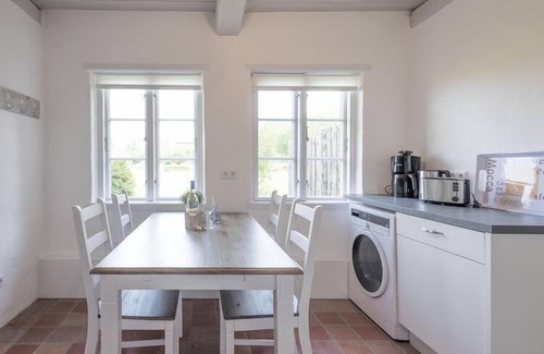 Wobbenbull Apartamento | Stylische Ferienwohnung in ländlicher Idylle