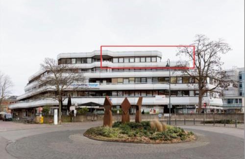 Wiesdorf Apartamento | Stylisches kleines Studio -Zentral gelegen in Leverkusen Wiesdorf - Friedrich Ebert Platz 5a , 4te Etage mit Balkon-Kaution Pflicht-