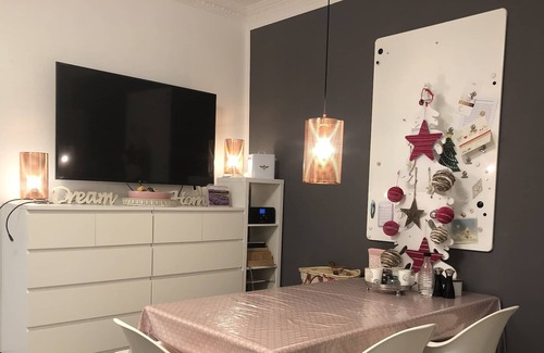 Weibern Apartamento | Stylisches Zimmer mit Ensuite Bad