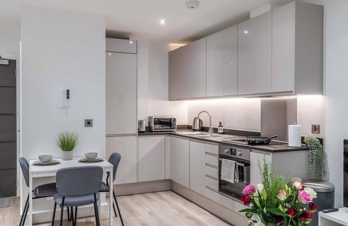Barnt Green Apartamento | Stylish 1 bed apartment in Central Solihull