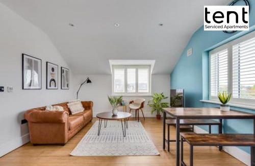 Runnymede Apartamento | Stylish 1 Bed Apt , central , pkg, perfect for long stays