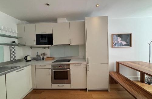 Larkhall Apartamento | Stylish 1BD Flat in Gated Community Clapham