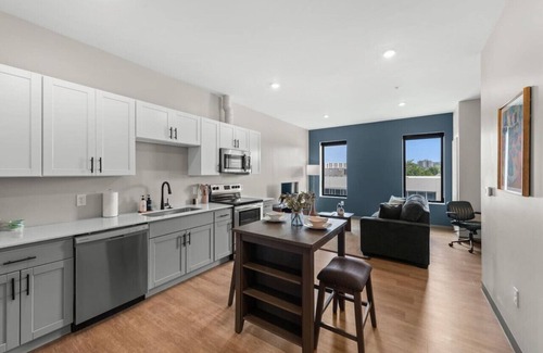 University Circle Apartamento | Stylish 1BDR | Cleveland Clinic | Free Garage