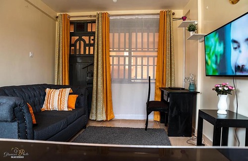 Kisumu Apartamento | STYLISH 1BR APARTMENT IN KISUMU: FAST WI-FI, NETFLIX, SECURE PARKING