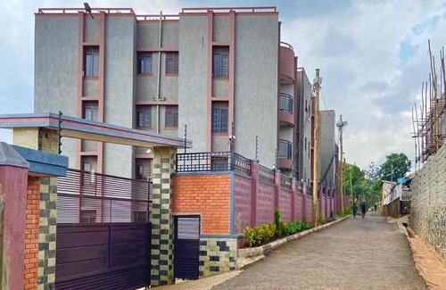 Kampala Apartamento | Stylish 1BR Apartment